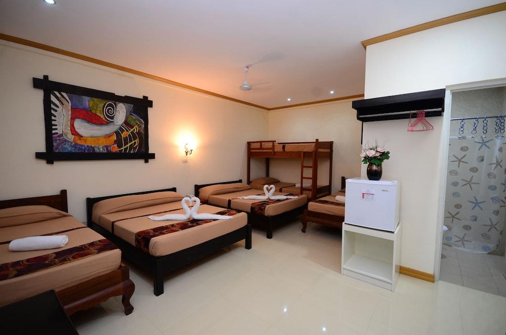Reddoorz Premium Near Pristine Beach Пуэрто-Принцеса Экстерьер фото